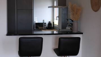 Apartamento, 1 quarto, acessível, para fumantes | Cozinha privada