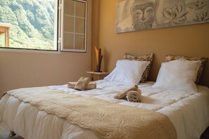 5 Schlafzimmer, Bügeleisen/Bügelbrett, Internetzugang, Bettwäsche