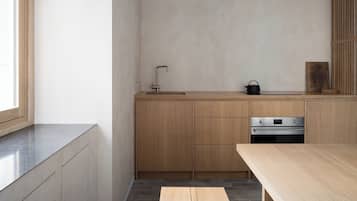 Oven