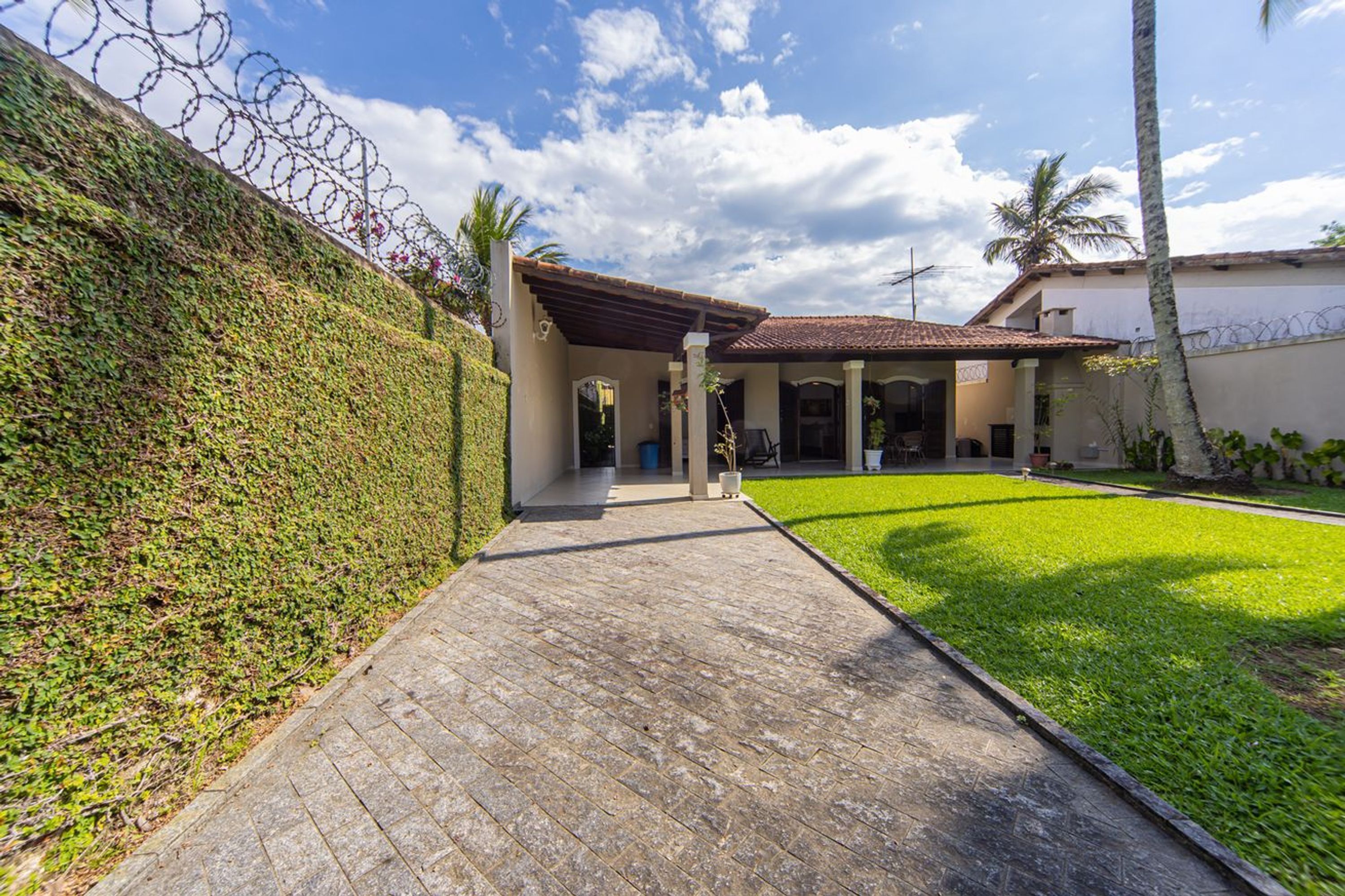 Casa, para fumantes | 3 quartos