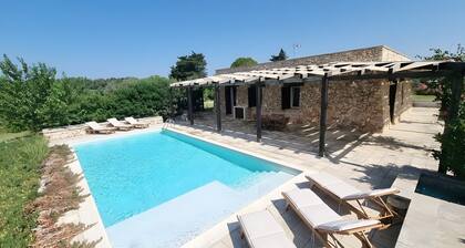 Room 'Villa Casciani - Levante' with Shared Pool, Wi-Fi and Air Conditioning