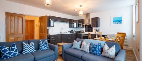 Smart-TV og DVD-spiller