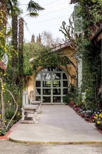 Ammodonostro-luxury Italian experience, Wedding estate near Rome.