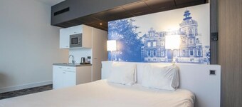 Family-Friendly Room for Adventure Escape: Close to Autotron and De Maashorst