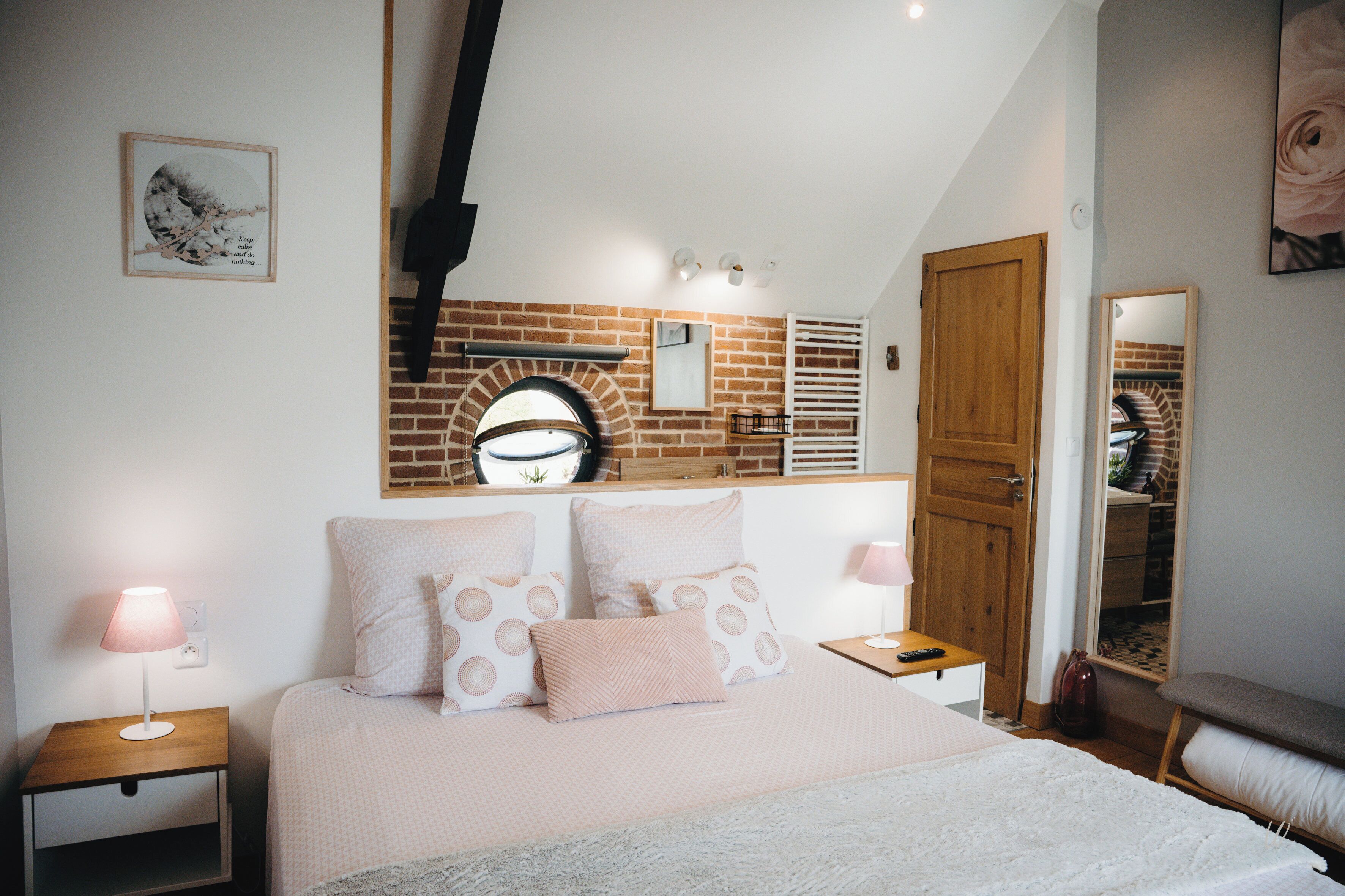 Memory-foam beds, desk, laptop workspace, free WiFi