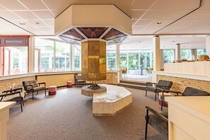 Unclassified image, 5 of 28, button