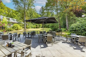 Photo non classée, 3 sur 28, bouton