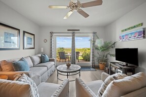TV, DVD player - The Ocean Breeze, Ocean Front, Private Pool! 414 Captain John Fripp Villa (Fripp Island)