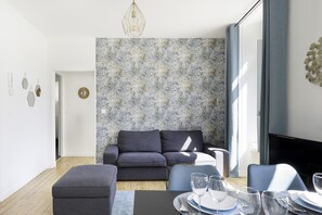 Smart TV - Spacious 3-Bedroom Stay in Mont-Dore (La Bourboule)