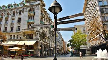 مكان جذب سياحي