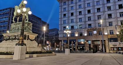 Five Points Square - City Center