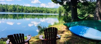 The Loon Call: Gorgeous Lakefront Family Cottage