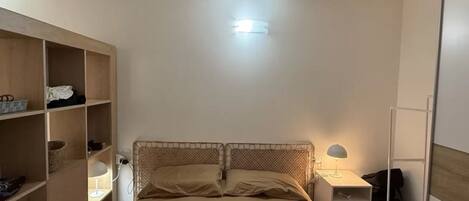 Studio, ban công | 1 phòng ngủ