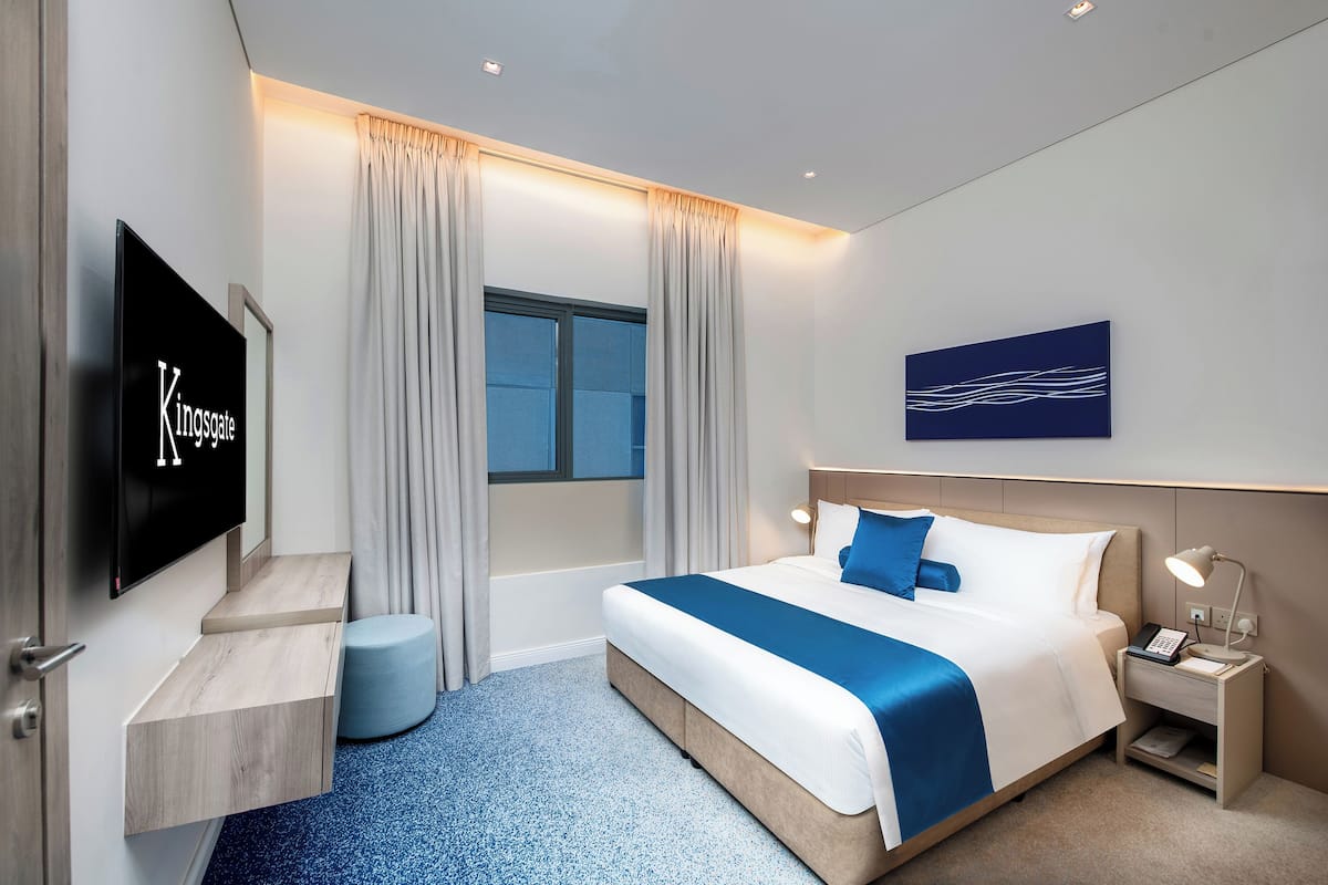 Phòng Deluxe, 1 giường cỡ king (Separate Living & Dining Area)