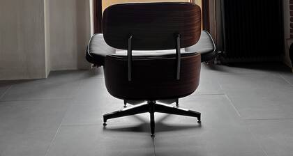 hellofrom Tobacco Warehouse