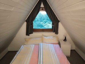 3 室のベッドルーム、インターネット、ベッドシーツ