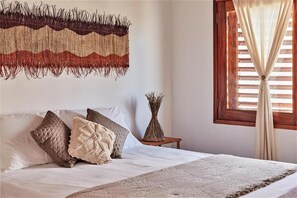 Casa, 2 habitaciones | Espacio para trabajar con laptop y wifi gratis 