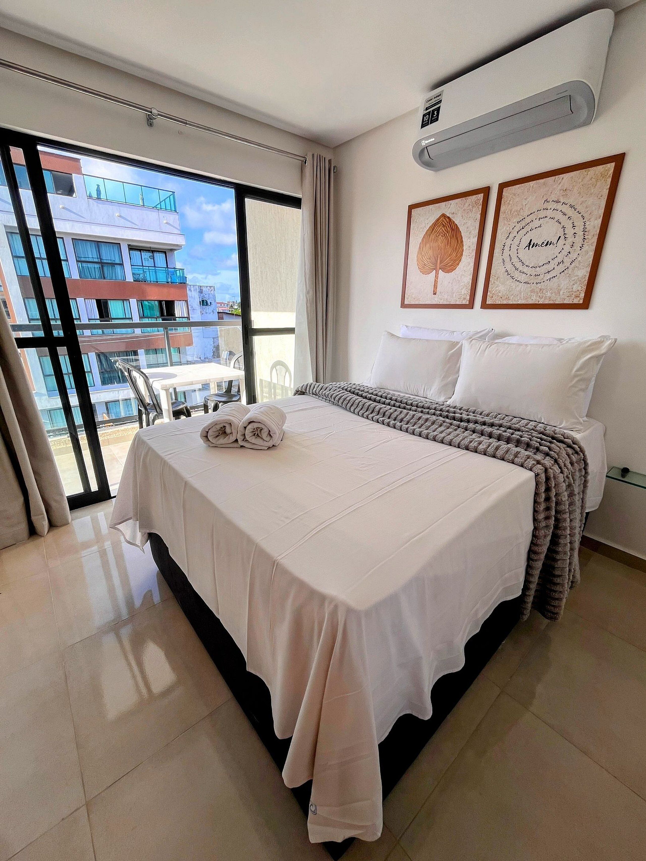 Apartamento panorâmico | Ferros/tábuas de passar roupa, Wi-Fi de cortesia