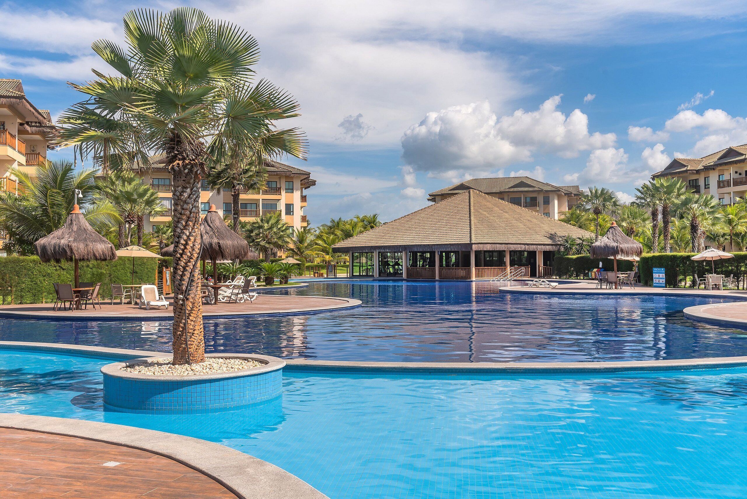 Basic Apartment | Pool