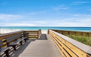 Property grounds - 30A Stars and Stripes, Beautifully Updated Home (Santa Rosa Beach)