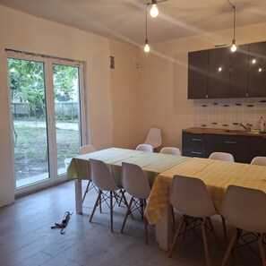 Imagen sin descripción, 5 de 35, botón