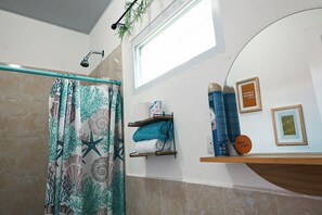 Basic House | Interior - Casa 88 a 30 minutos de ataco (Ahuachapan)
