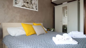 2 bedrooms, free WiFi, bed sheets