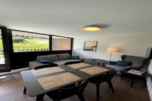 Interior - Forest View Balcony Stay for 4 (Mont-Dore)
