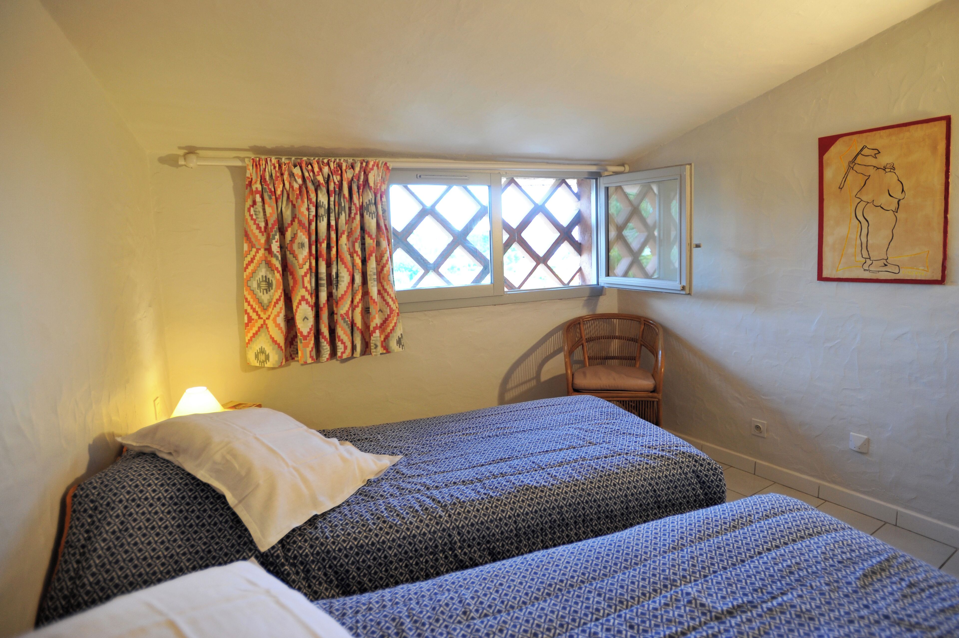 Maisonnette, uitzicht op zee, aan het strand | Verduisterende gordijnen, een strijkplank/strijkijzer, gratis wifi