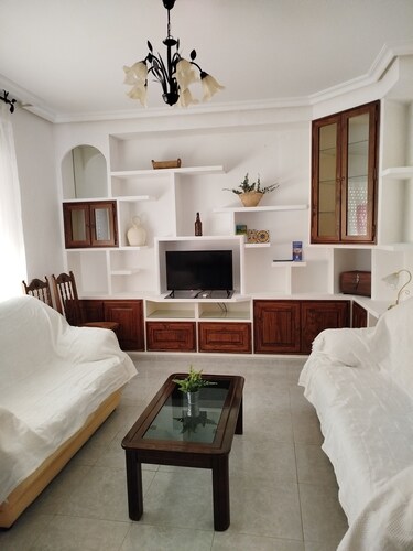 Tina and Cora's house, near Puy du Fou and Toledo