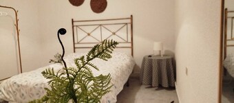 Tina and Cora's house, near Puy du Fou and Toledo