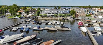 Hotel on the Lake with Marina Access, Nature Walks and Fresh Cuisine