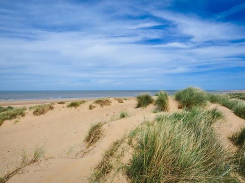 Old Hunny Cottage - sleeps 5 guests  in 2 bedrooms