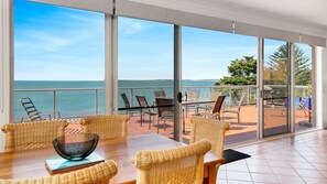 Unclassified image, 2 of 20, button - Cowes Beachfront Penthouse (Cowes)