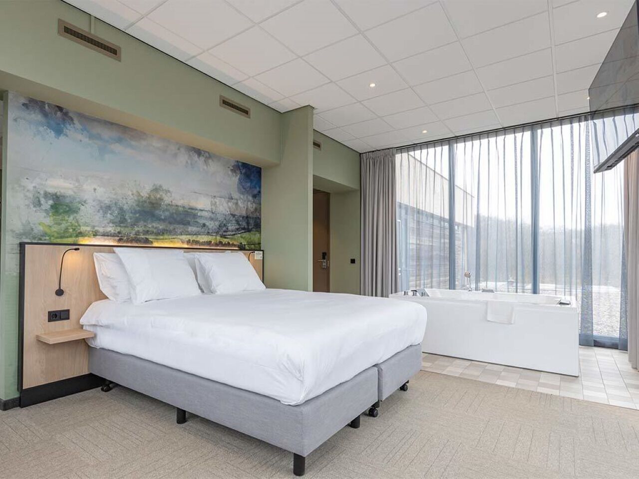 1 bedroom, free WiFi, bed sheets