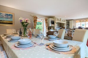 Dining - Orchard House 140 - sleeps 10 guests  in 5 bedrooms (Blakeney)