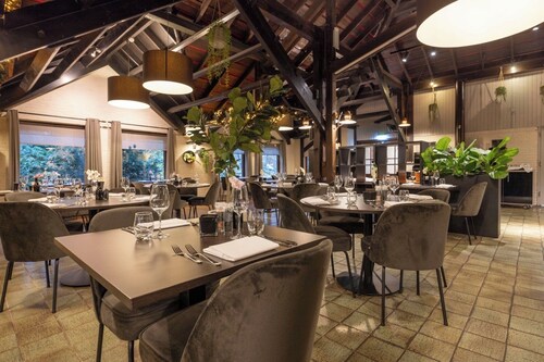 Relax and Recharge with Indoor Pool, Family Games, and Nearby Cycling