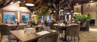 Relax and Recharge with Indoor Pool, Family Games, and Nearby Cycling