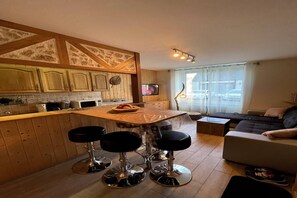 Interior - Stunning Alpine Base near Termal Bath (Mont-Dore)