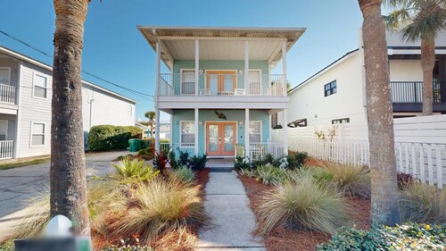 Private Home & Guest House w/Private Heated Pool - Steps from the Beach