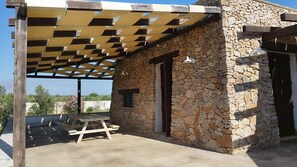 Outdoor dining - Villa 'Casciani - Villux' with Private Pool, Wi-Fi and Air Conditioning (Torre San Giovanni)