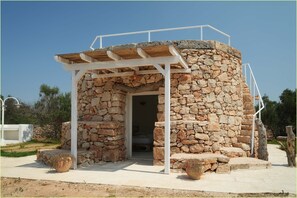 Exterior - Villa 'Casciani - Villux' with Private Pool, Wi-Fi and Air Conditioning (Alliste)