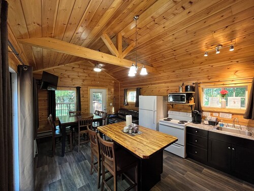 Deluxe Cabin Lodge DK3