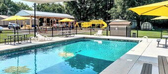 Deluxe Cabin Lodge DK3