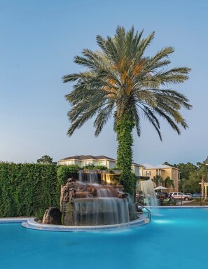 Pool - Relax & Unwind  2BR/2BA Panama City Beach (Panama City Beach)