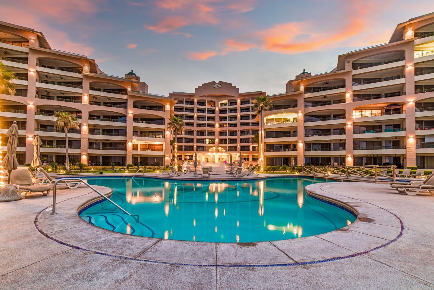 3 albercas al aire libre y camas balinesas gratuitas 