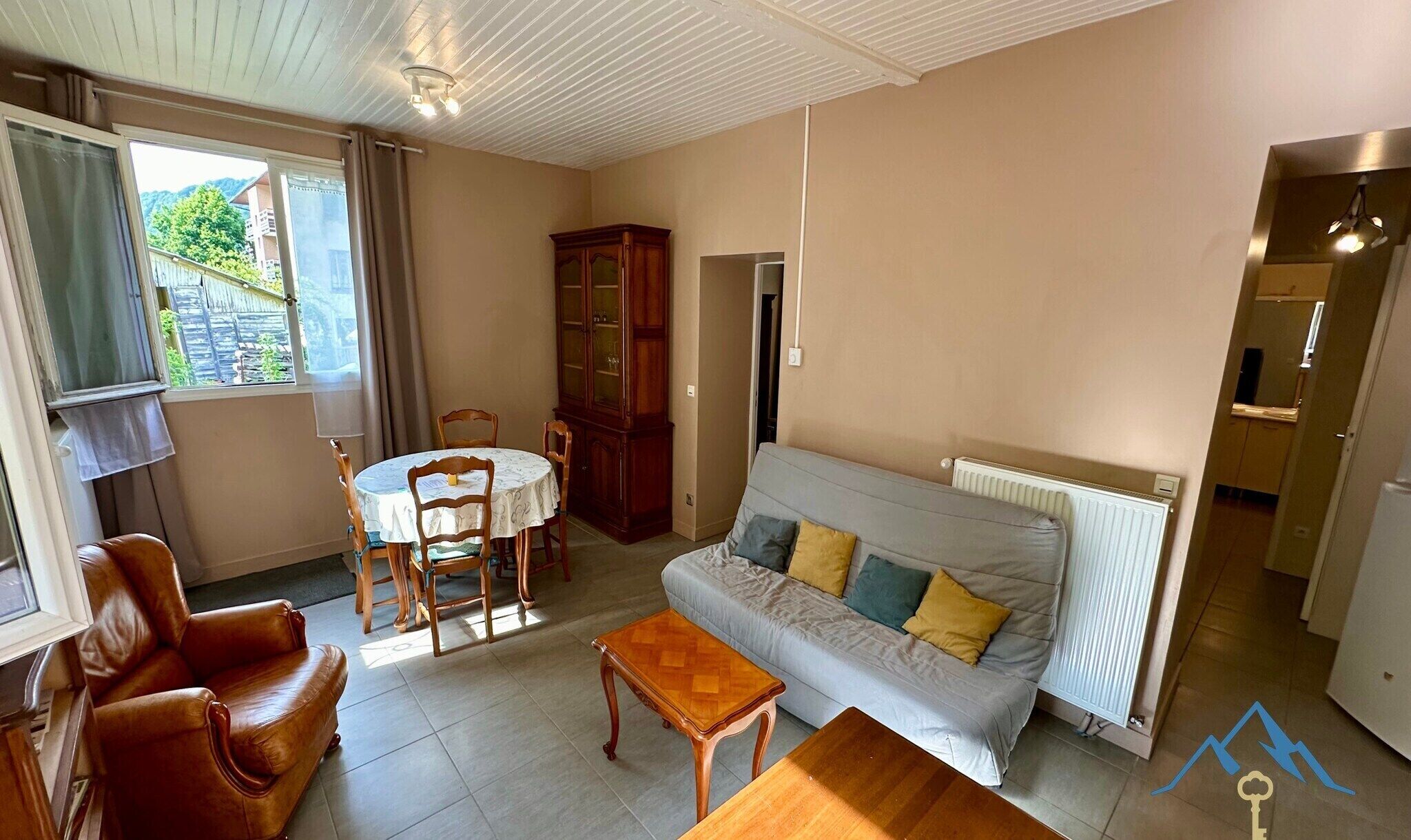 TV connectée, cheminée
