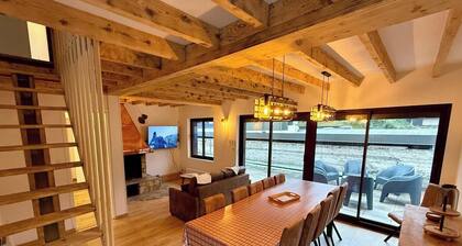 Chalet avec vaste terrasse panoramique