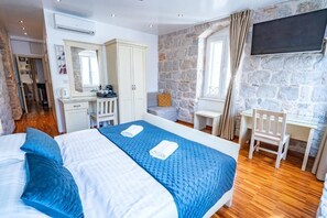 Deluxe Double or Twin Room, City View - Lucija&Luka Luxury rooms Split (Split)