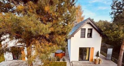 Holiday home, sea, jacuzzi, for 6 people